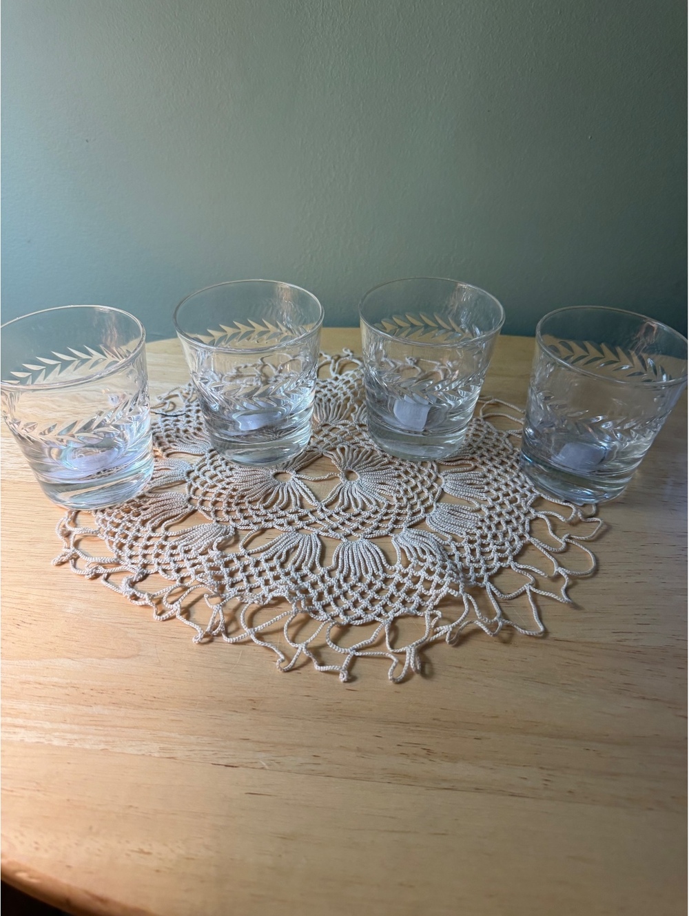 Mid-Century Etched Leaf Motif Lowball Glasses Set of 4